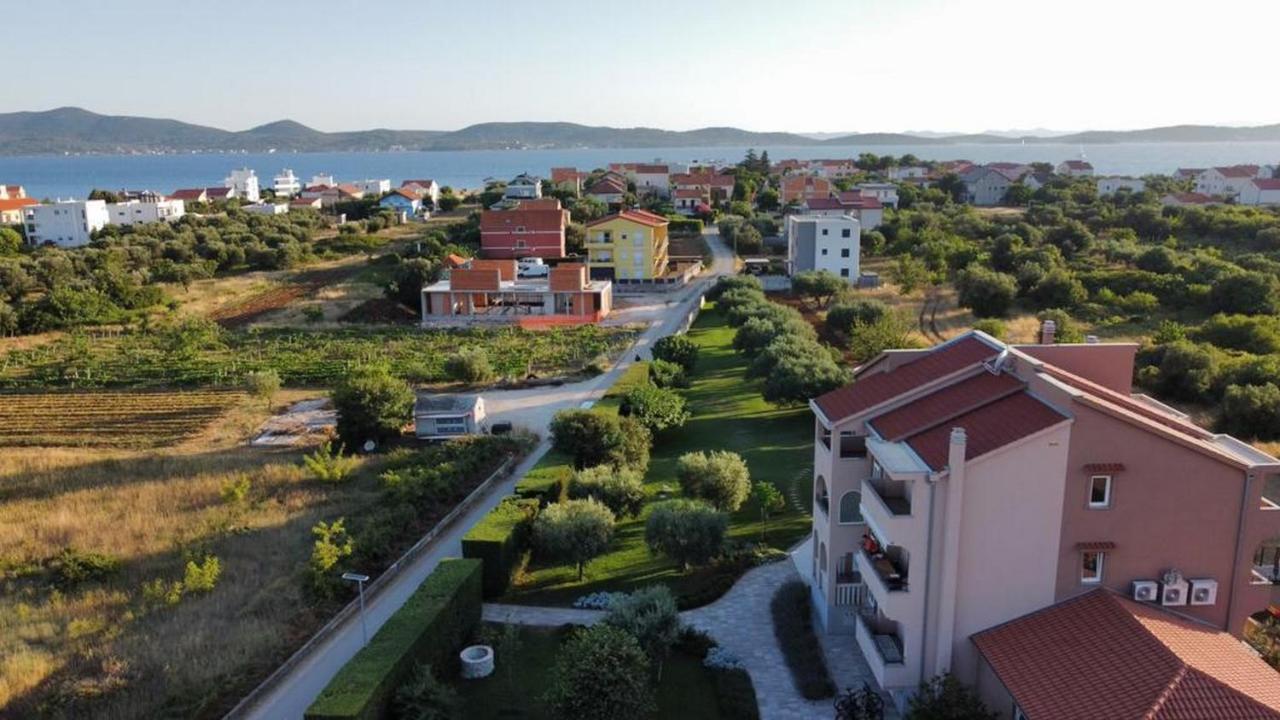 Luxury Apartments Garden Sukošan Extérieur photo